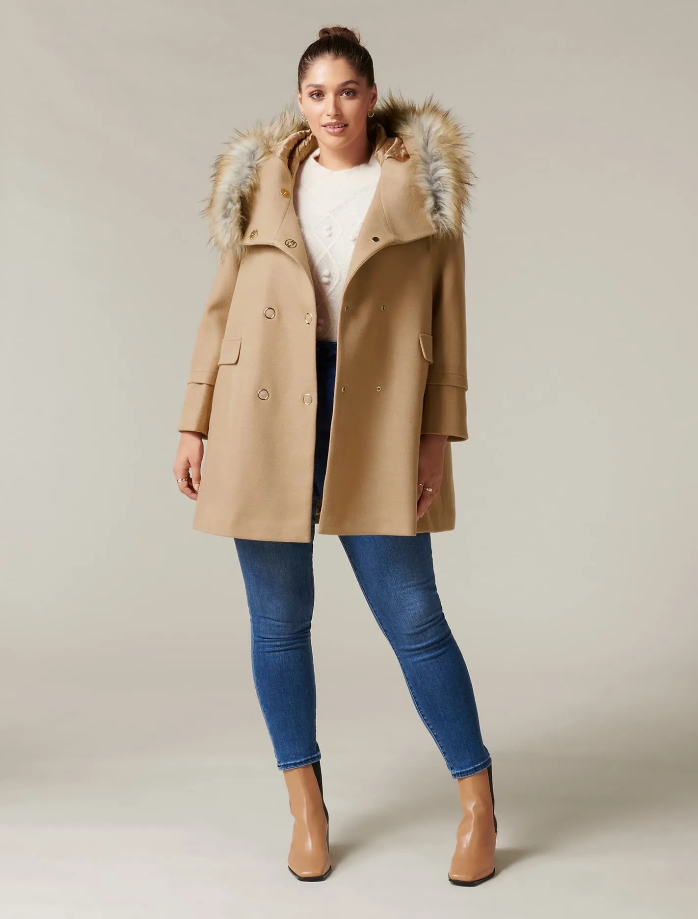 Mila Curve Duffle Coat